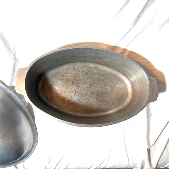 Genuine SUPER HEALTH Vintage 1950s Cast Aluminum Oval 10qt Roasting Pot - Picture 3 of 12
